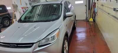 2015 Ford Escape, $8790. Photo 4