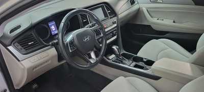 2018 Hyundai Sonata, $16990. Photo 6