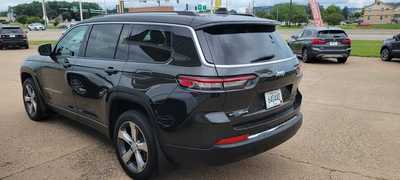 2022 Jeep Grand Cherokee L, $33900. Photo 4