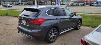 2018 BMW X1, $13900. Photo 3