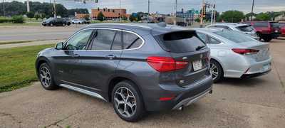 2018 BMW X1, $13900. Photo 4