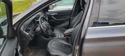 2018 BMW X1, $13900. Photo 5