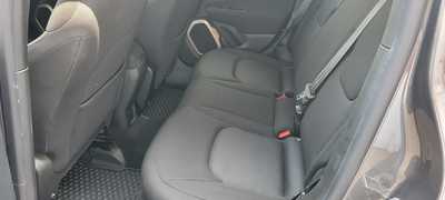 2017 Jeep Renegade, $14990. Photo 10
