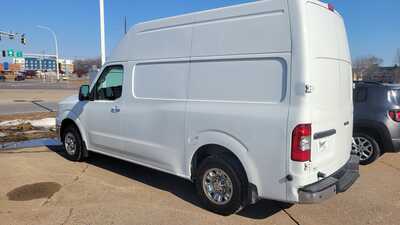 2017 Nissan NV 2500, $18990. Photo 4