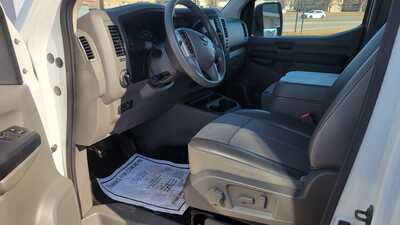 2017 Nissan NV 2500, $18990. Photo 10