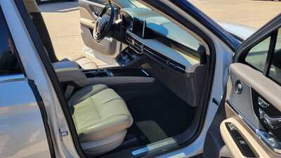 2020 Lincoln Corsair, $25990. Photo 11