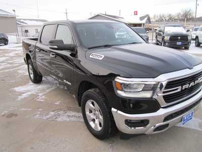 2020 RAM 1500 Crew Cab, $26999. Photo 3