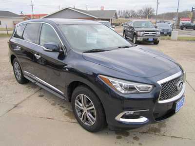 2020 Infiniti QX60, $22999. Photo 3