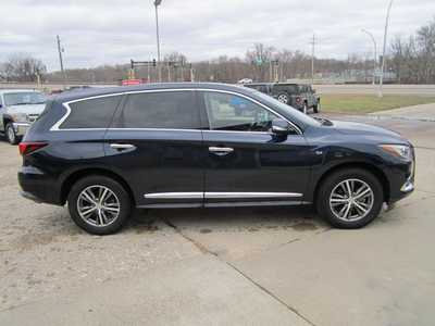 2020 Infiniti QX60, $22999. Photo 4
