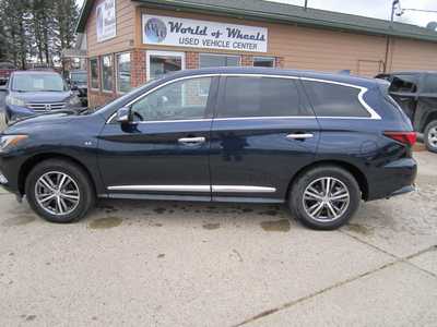 2020 Infiniti QX60, $22999. Photo 8