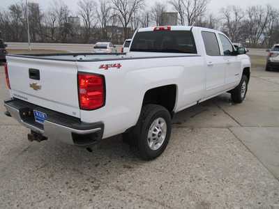 2018 Chevrolet 2500 Crew Cab, $31999. Photo 5