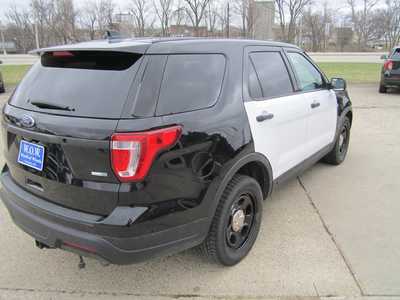 2018 Ford Explorer, $10999. Photo 5