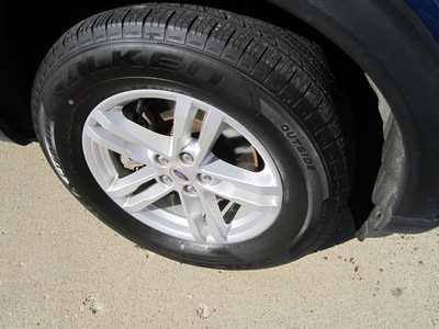 2022 Ford Explorer, $19999. Photo 11
