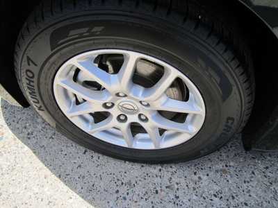 2022 Chrysler Voyager, $19999. Photo 9