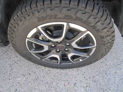 2025 Jeep Compass, $24999. Photo 10