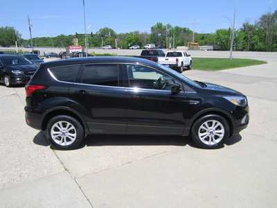 2019 Ford Escape, $8999. Photo 4