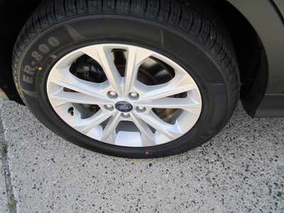 2019 Ford Escape, $8999. Photo 9