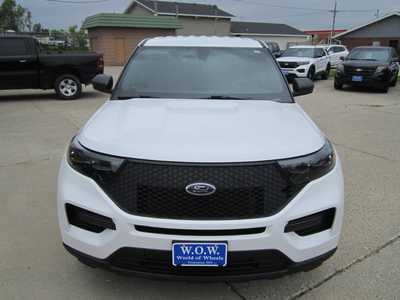 2022 Ford Explorer, $19777. Photo 2