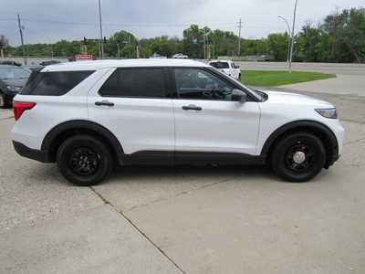 2022 Ford Explorer, $19777. Photo 4