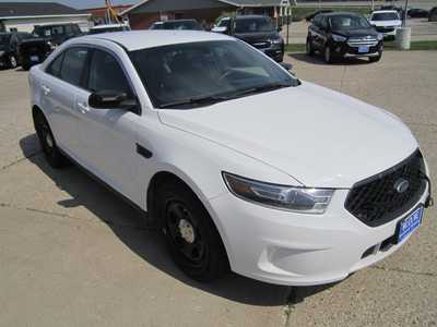 2017 Ford Taurus, $7999. Photo 3