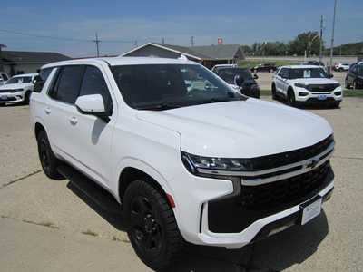 2021 Chevrolet Tahoe, $25999. Photo 3