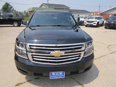 2020 Chevrolet Tahoe, $19999. Photo 2
