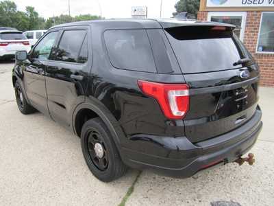 2018 Ford Explorer, $9999. Photo 7