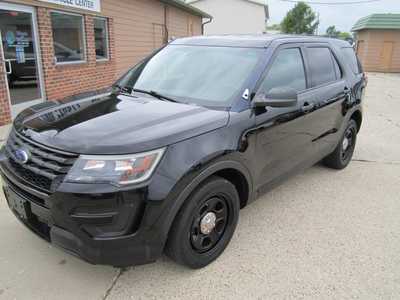 2018 Ford Explorer, $9999. Photo 1