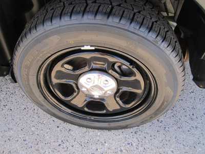 2017 Ford Explorer, $9999. Photo 10