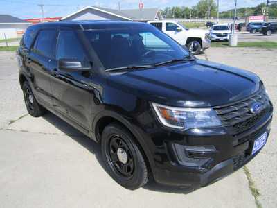 2017 Ford Explorer, $9999. Photo 3