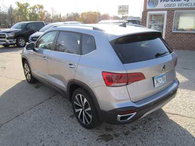 2022 Volkswagen Taos, $17999. Photo 7