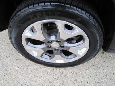 2021 Jeep Compass, $14999. Photo 11