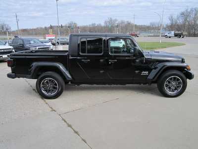 2023 Jeep Gladiator, $28999. Photo 4