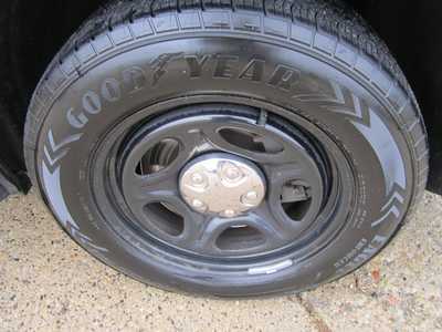 2021 Ford Explorer, $11999. Photo 10