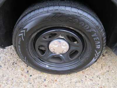 2021 Ford Explorer, $11999. Photo 11