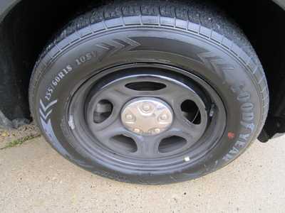 2021 Ford Explorer, $11999. Photo 12