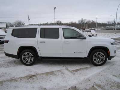 2023 Jeep Wagoneer, $35999. Photo 4