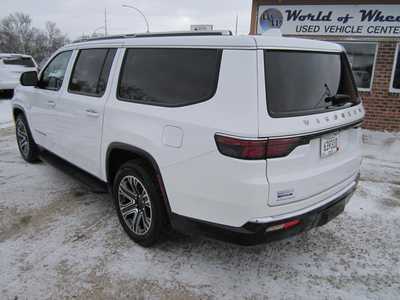 2023 Jeep Wagoneer, $35999. Photo 7