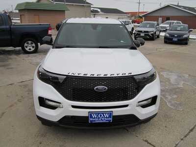 2021 Ford Explorer, $12499. Photo 2