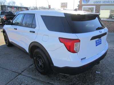 2021 Ford Explorer, $13999. Photo 7