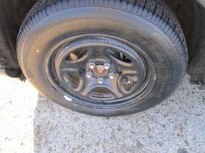 2021 Ford Explorer, $13999. Photo 9