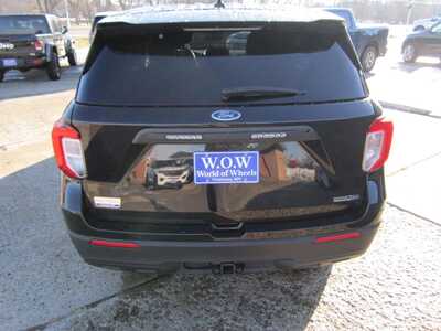 2022 Ford Explorer, $12999. Photo 6