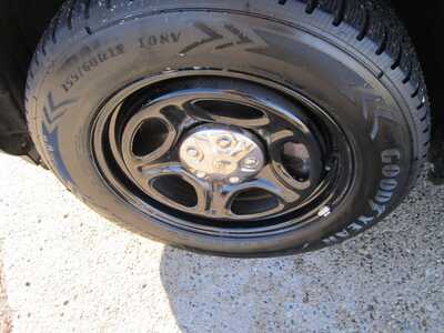 2022 Ford Explorer, $12999. Photo 9