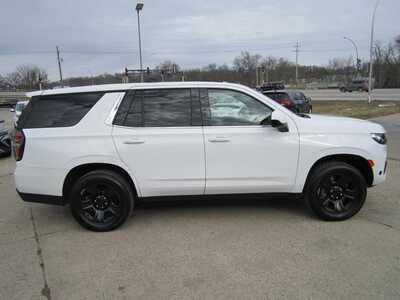 2021 Chevrolet Tahoe, $24999. Photo 4