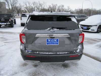2022 Ford Explorer, $19999. Photo 6