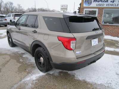 2021 Ford Explorer, $12499. Photo 7