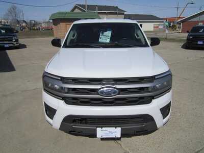2022 Ford Expedition, $21999. Photo 2
