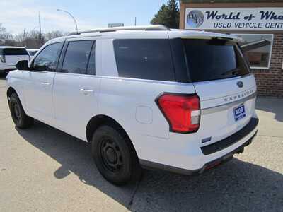 2022 Ford Expedition, $21999. Photo 7