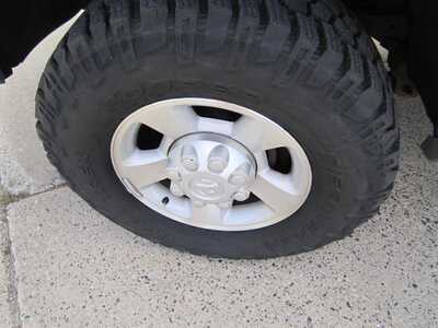 2003 Dodge 2500 Ext Cab, $7999. Photo 9