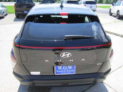 2025 Hyundai Kona, $15999. Photo 6